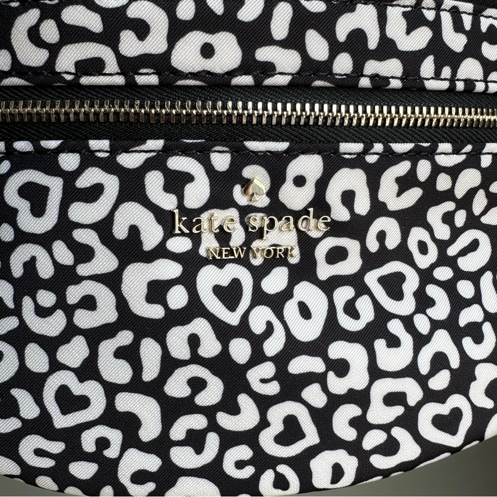 Kate Spade Chelsea Leopard Heart Belt Bag animal print black white - Picture 11 of 16